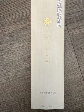 Tatcha The Essence Hydrating Toner - Cream, Gold